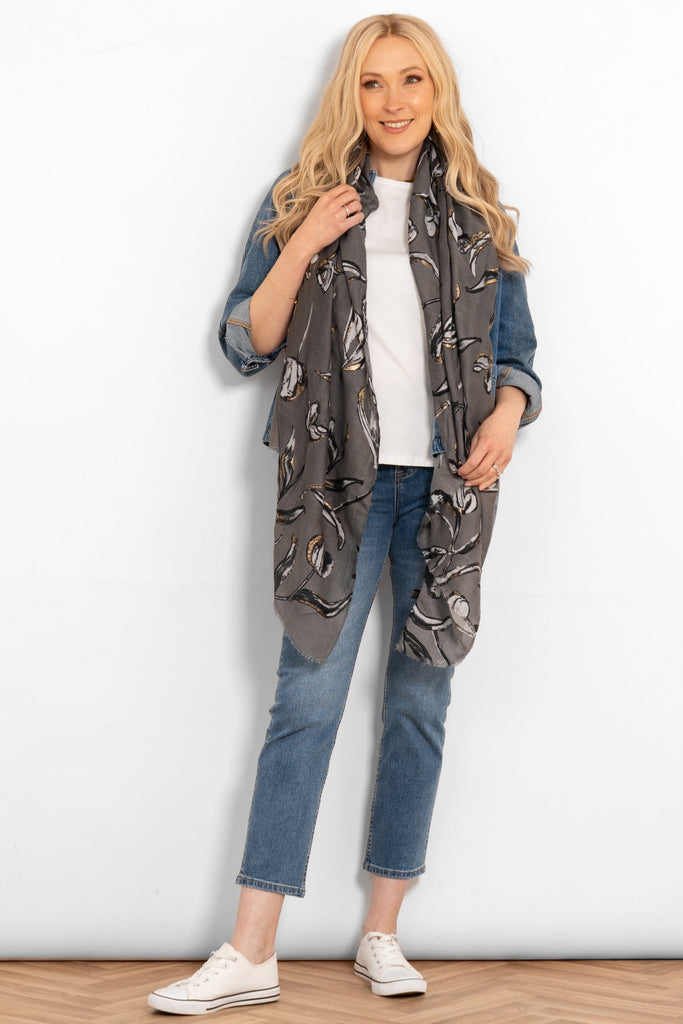 ashley-lightweight-scarf-grey-large-flora-styled-on-model