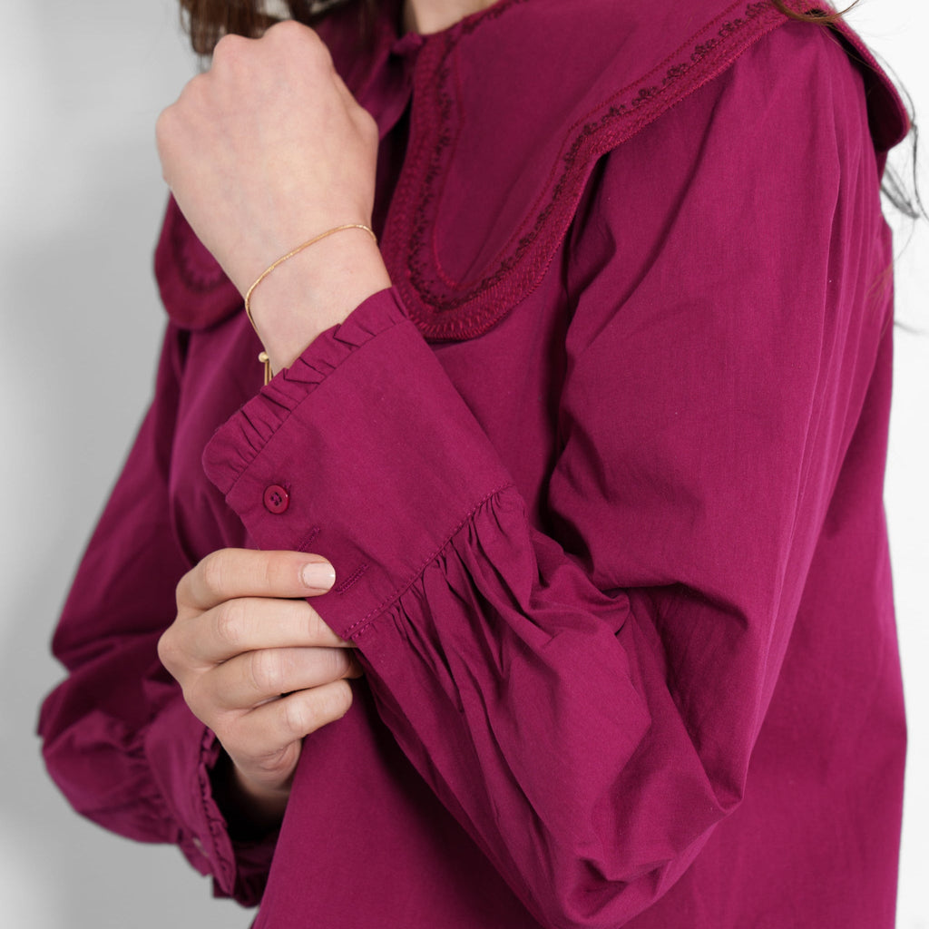 cammie-long-sleeve-cotton-shirt-berry-pilgrim-collar-close-up-button-cuff