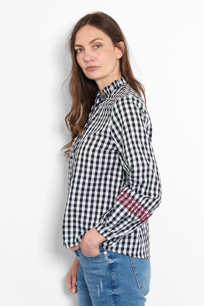 prairie-embroidered-cotton-shirt-black-white-gingham-side-view-sleeve-details
