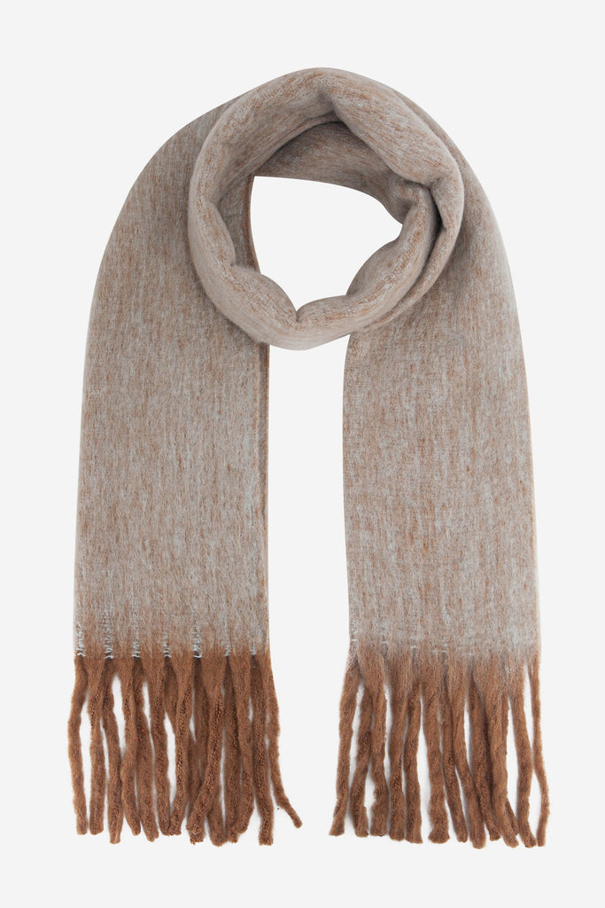 jules-camel-colourblock-heavyweight-scarf-beige-tasselled