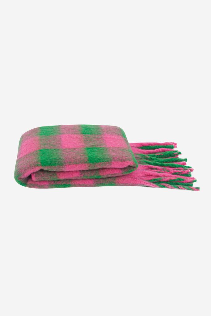 joey-heavyweight-scarf-green-pink-square-check-1-folded-winter-weight