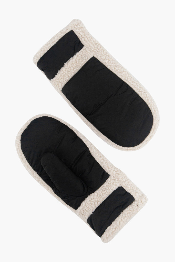 orla-black-borg-trim-mittens-winter-gloves