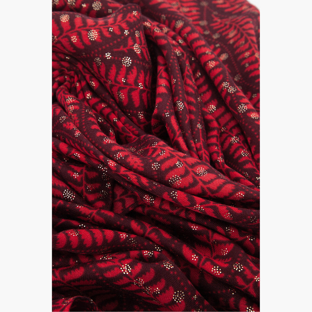 clover-red-fern-leaf-lightweight-scarf-close-up-material