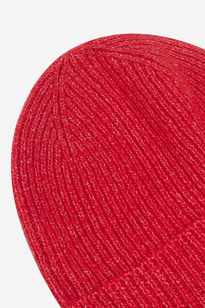 kit-red-wool-blend-beanie-hat-close-up-ribbed-knitted