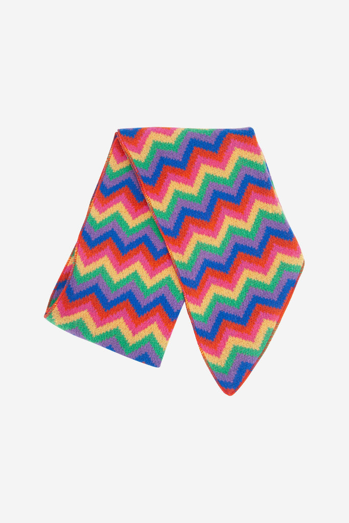 bobbie-multi-colour-zig-zag-heavyweight-scarf-folded-diagonal-cut