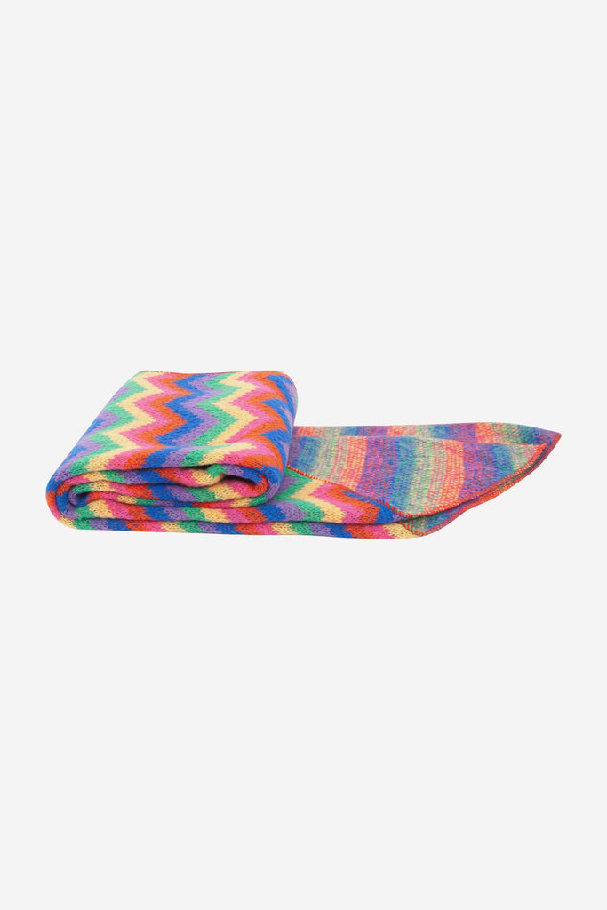bobbie-multi-colour-zig-zag-heavyweight-scarf-folded-winter-weight