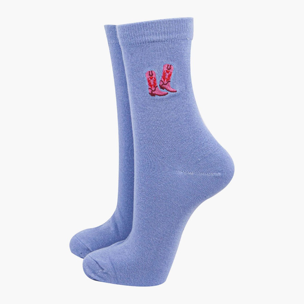 womens-embroidered-ankle-socks-light-blue-cowboy-boots-cotton