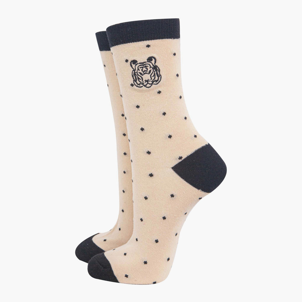 womens-embroidered-ankle-socks-cream-tiger-polka-dot-cotton