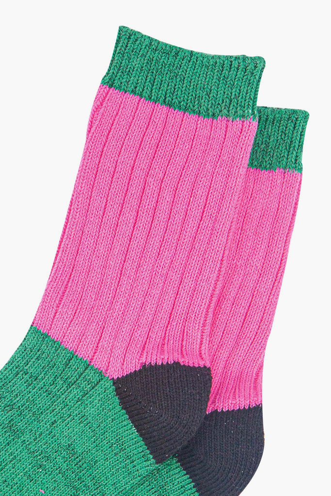 womens-mid-calf-socks-pink-green-colour-block-close-up-ribbed