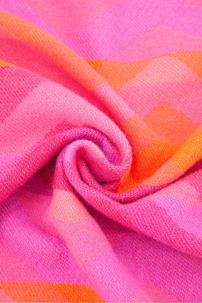 bowie-pink-orange-zig-zag-heavyweight-scarf-close-up-material