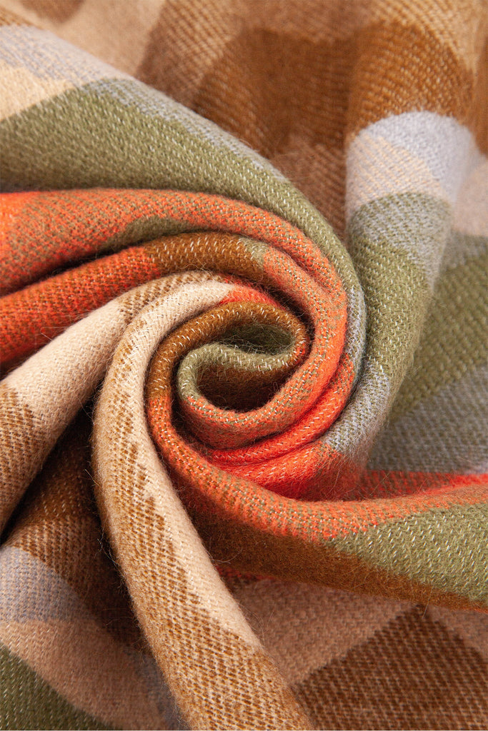 bowie-khaki-orange-zig-zag-heavyweight-scarf-close-up-fabric
