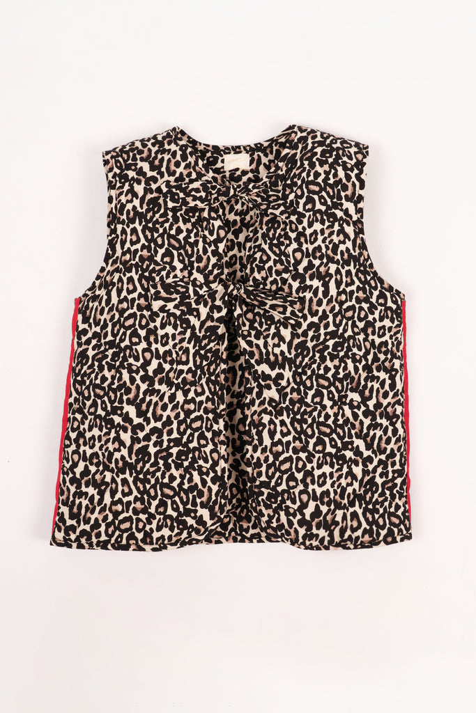 Noa-Quilted-Gilet-Flat-Lay-Image-Of-Quilted-Leopard-GIlet
