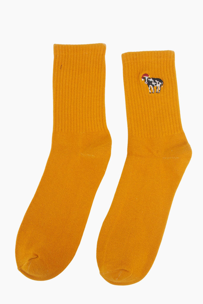 mens-farm-cow-embroidered-cotton-christmas-socks-3-pack-mustard-yellow