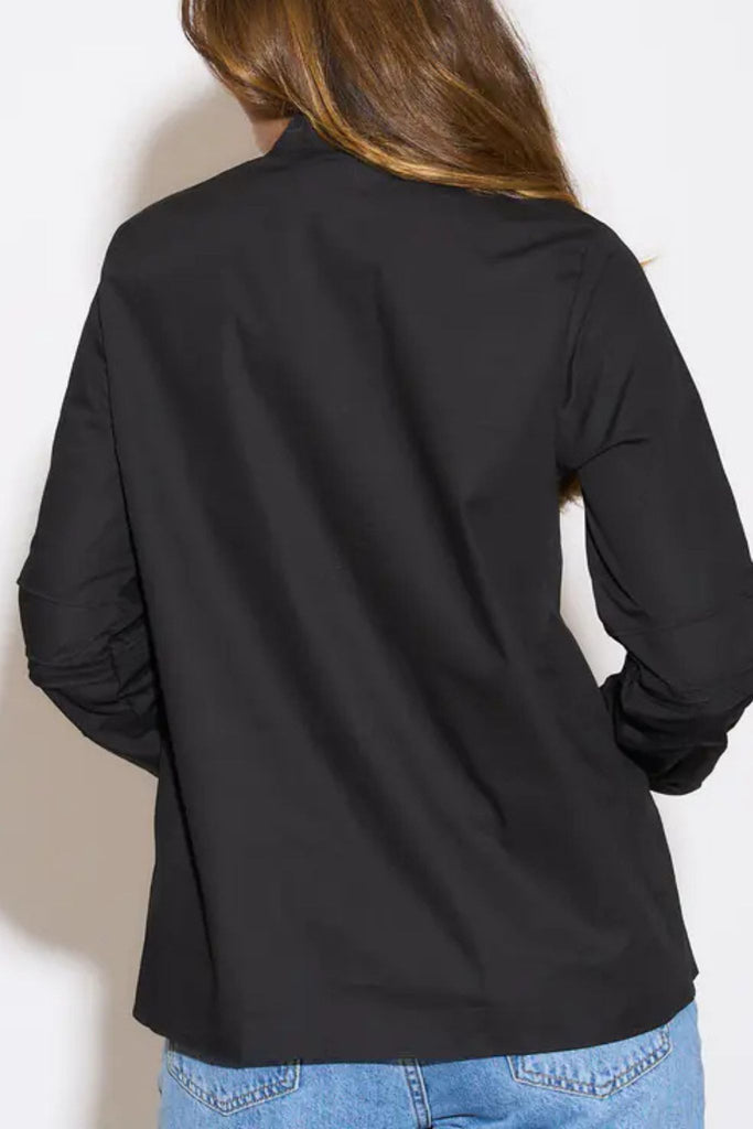 ophelia-grandad-collar-cotton-shirt-black-pleated-5