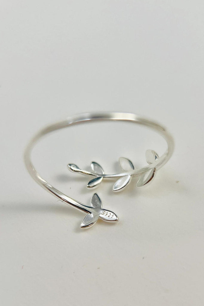 close up showing the S925 sterling silver hallmark on the inside of the ring