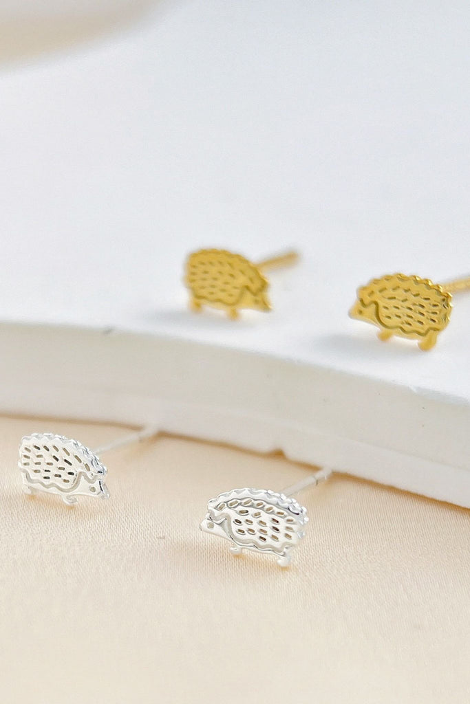 small hedgehog stud earrings in sterling silver and gold plated s925