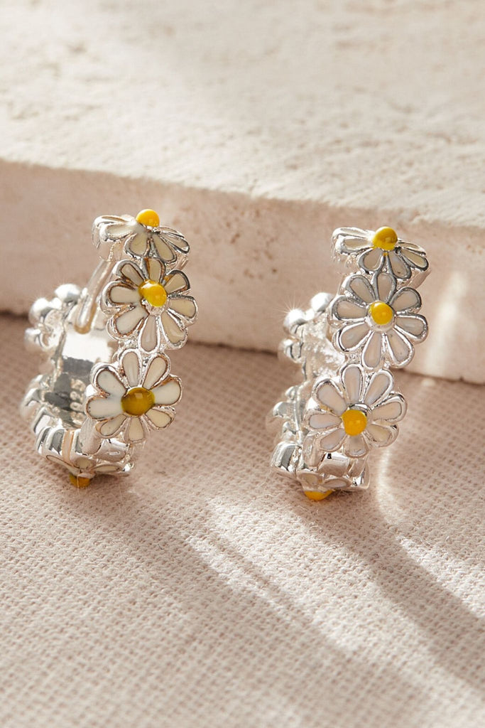 silver daisy hoop earrings with S925 pins