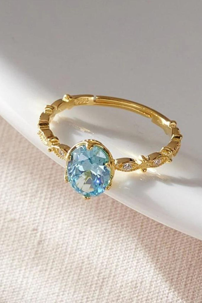 close up of the band of the ring, showing that it is adjustable