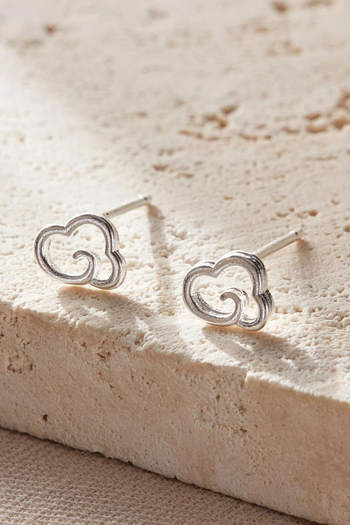 close up of the silver cloud outline studs
