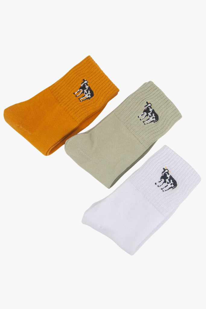 womens-farm-cow-embroidered-cotton-ankle-socks-3-pack-multicoloured