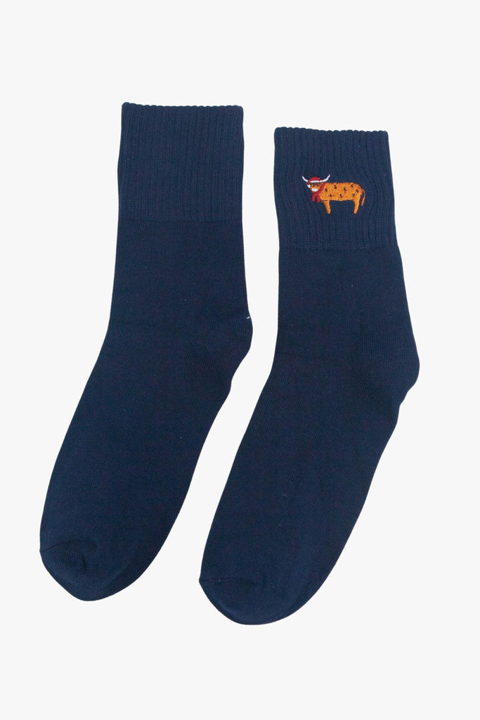 womens-christmas-highland-cow-embroidered-cotton-ankle-socks-5-pack-navy