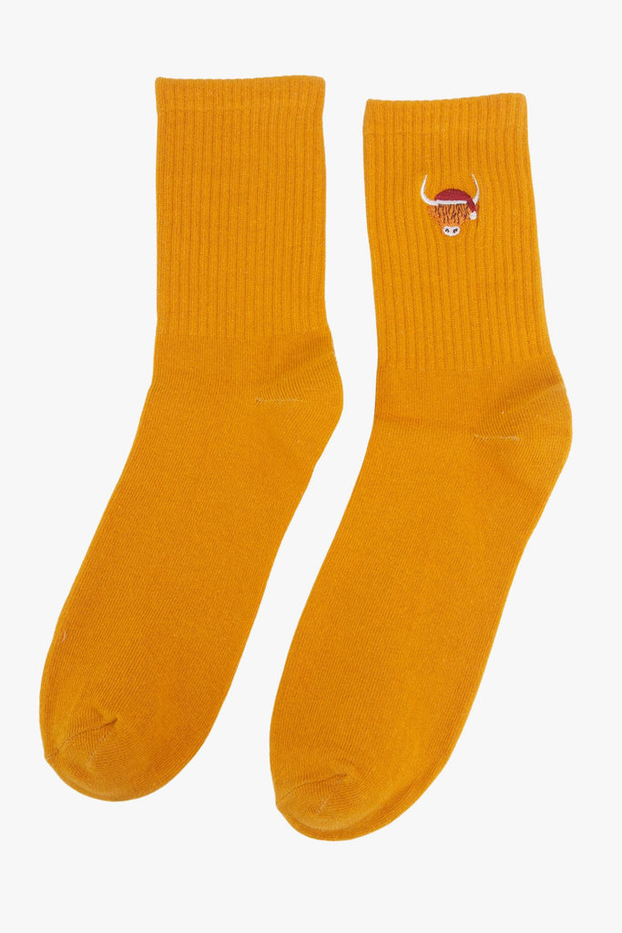 mens-highland-cow-santa-embroidered-cotton-socks-5-pack-mustard