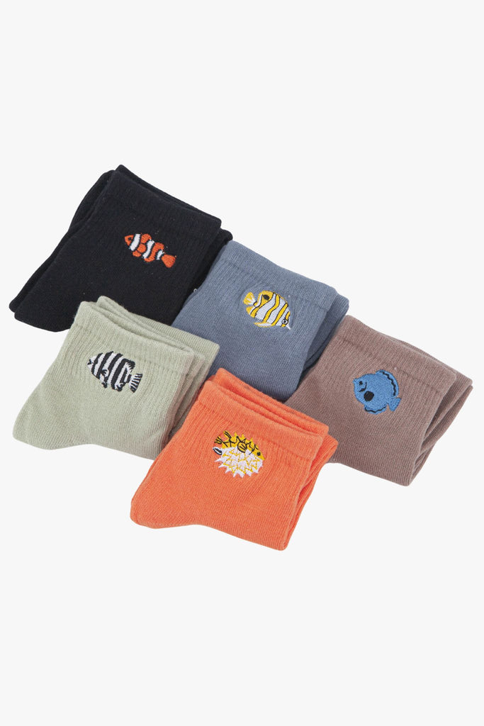 womens-tropical-fish-embroidered-cotton-ankle-socks-5-pack-multipack