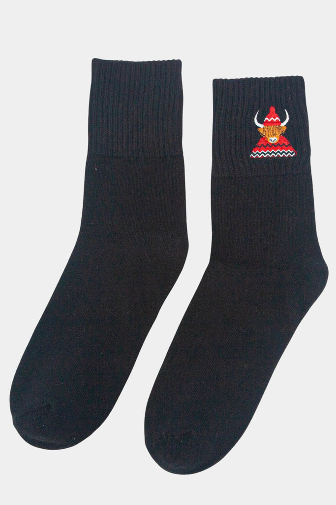 womens-highland-cow-embroidered-cotton-ankle-socks-3-pack-black