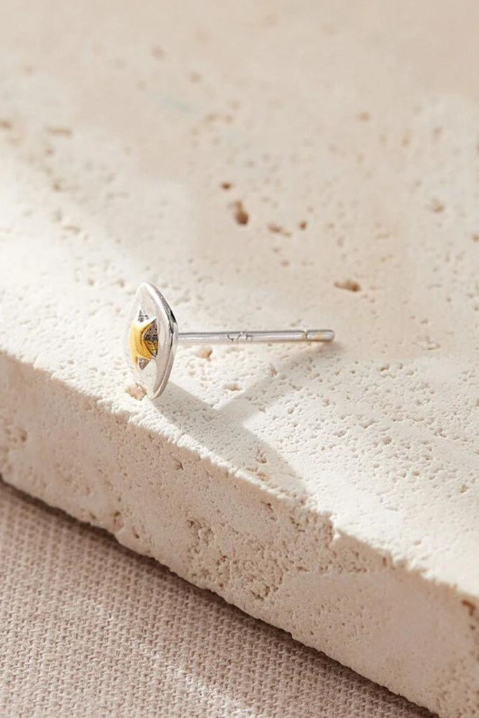 close up of the s925 sterling silver stamp on the pin of the earrings