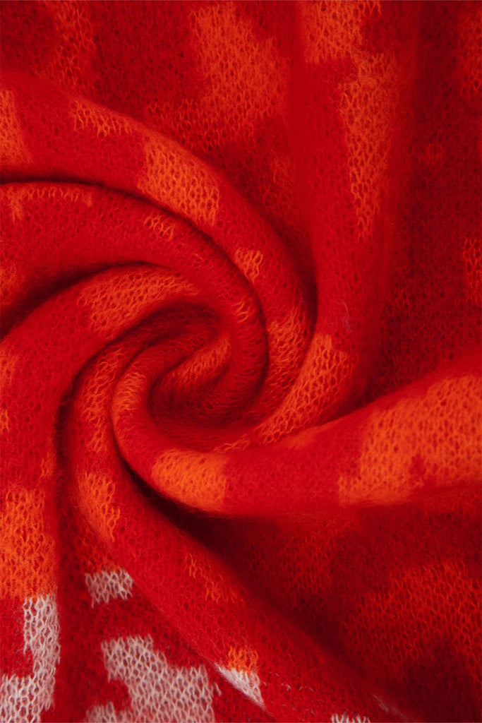 kyra-red-leopard-heavyweight-scarf-close-up-warm-material