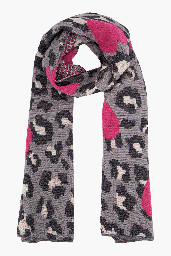 wylda-grey-leopard-and-hearts-heavyweight-scarf-warm