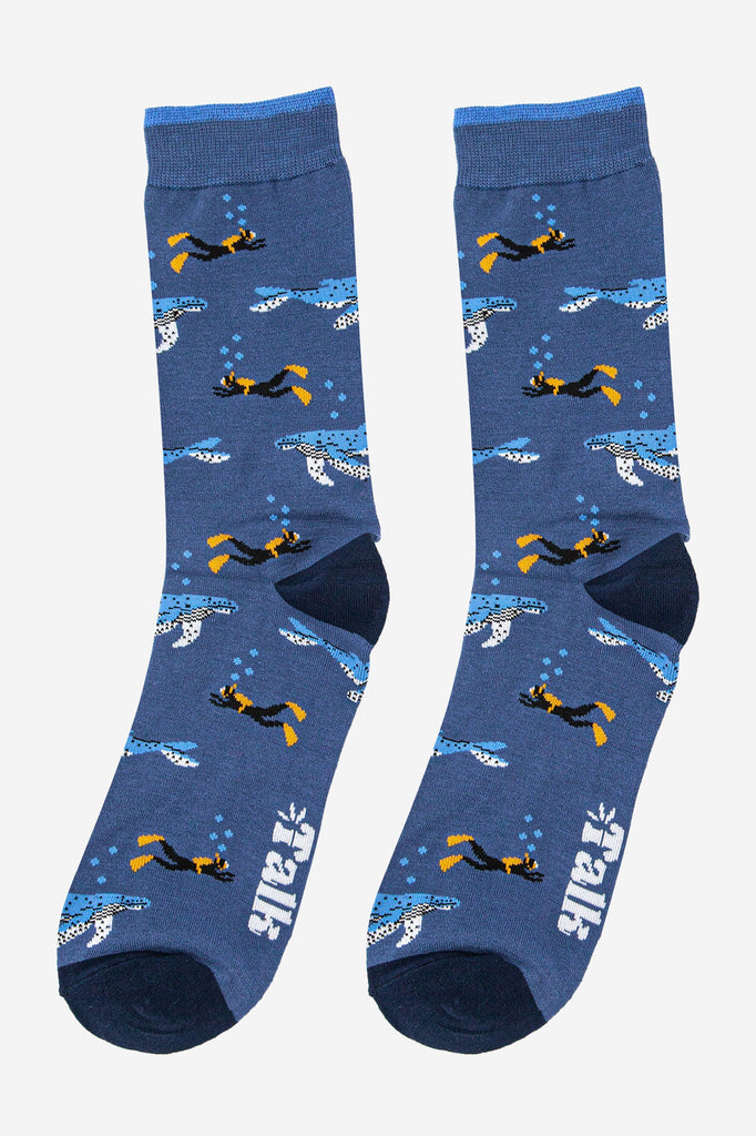 mens blue scuba diver and whale bamboo socks